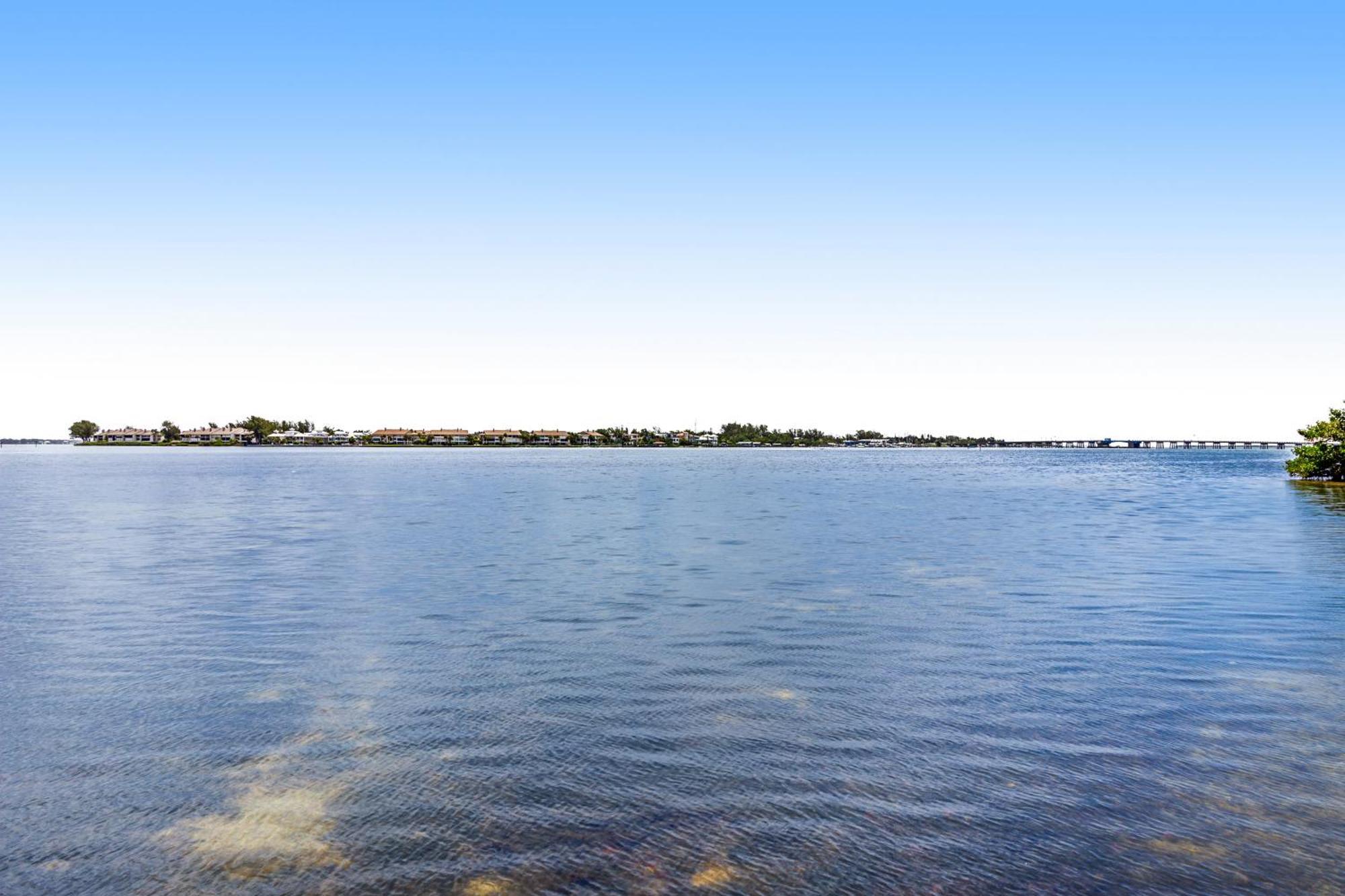 Runaway Bay Condos Bradenton Beach Quarto foto